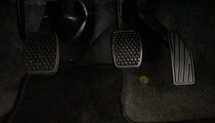 2017 Maruti Alto 800 LXI, Petrol, Manual, 15,049 km, Pedals