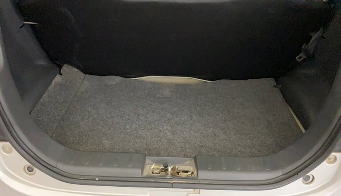 2017 Maruti Alto 800 LXI, Petrol, Manual, 15,049 km, Boot Inside