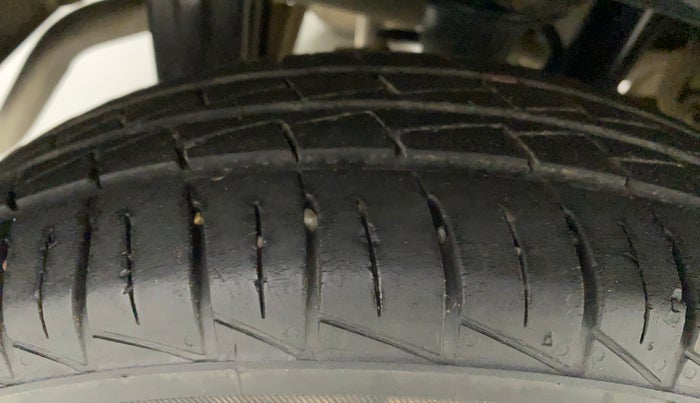 2022 Maruti Alto LXI O, Petrol, Manual, 21,359 km, Right Rear Tyre Tread