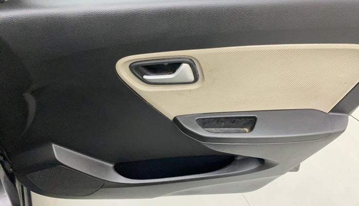 2022 Maruti Alto LXI O, Petrol, Manual, 21,359 km, Driver Side Door Panels Control