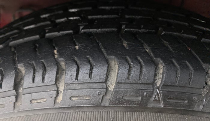 2014 Hyundai Xcent S 1.2 OPT, Petrol, Manual, 41,694 km, Right Rear Tyre Tread