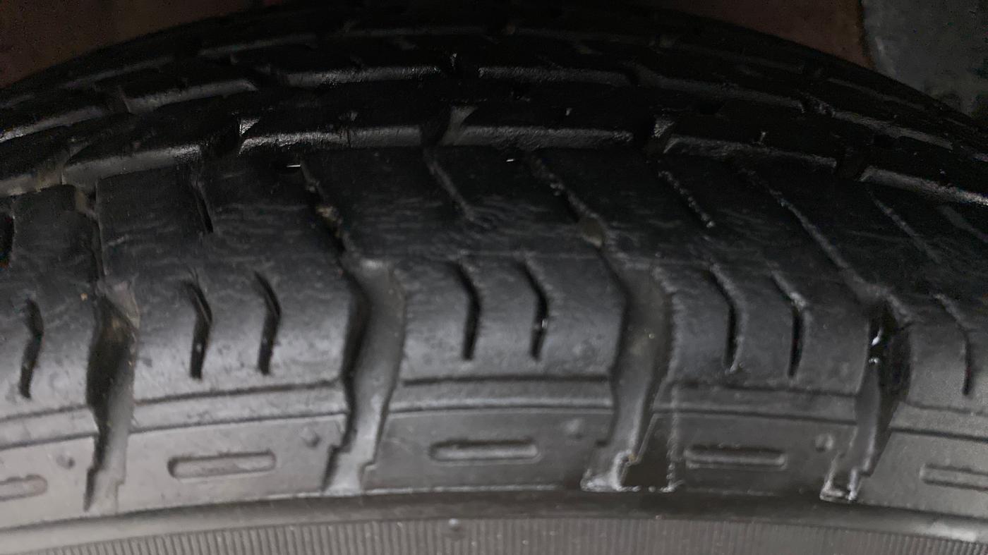 2014 Hyundai Xcent S 1.2 OPT, Petrol, Manual, 41,694 km, Left Front Tyre Tread