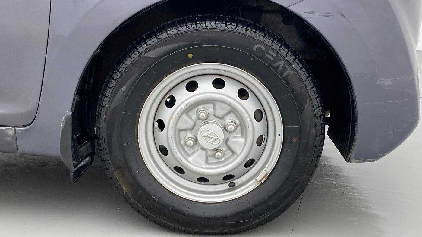 2015 Hyundai Eon ERA +, Petrol, Manual, 48,485 km, Right Front Wheel