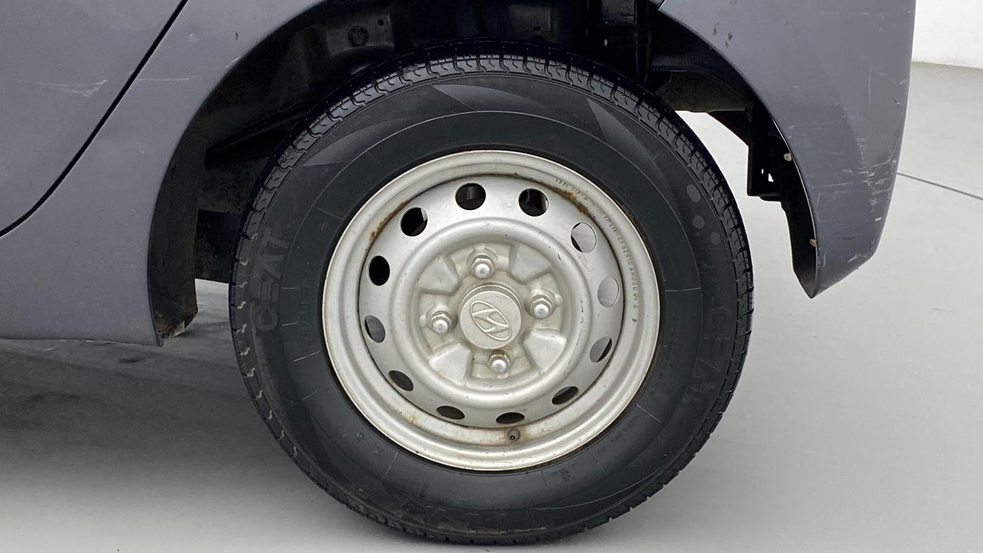 2015 Hyundai Eon ERA +, Petrol, Manual, 48,485 km, Left Rear Wheel