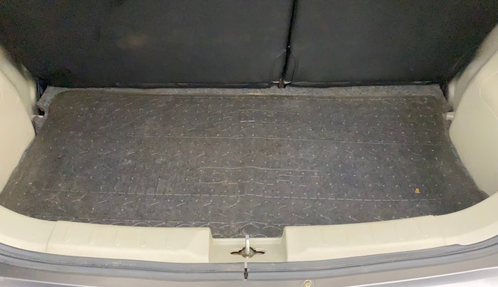 2016 Maruti Celerio ZXI AMT, Petrol, Automatic, 37,104 km, Boot Inside