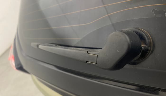 2023 Tata NEXON XZA PLUS LUX SUNROOF KAZIRANGA PETROL, Petrol, Automatic, 41,168 km, Rear Wiper