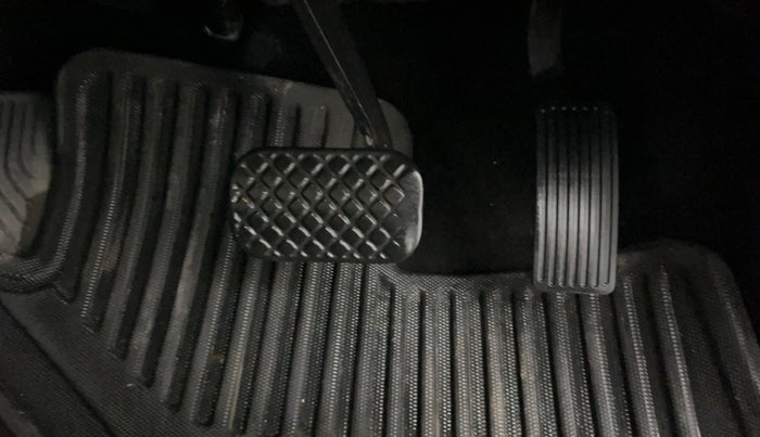 2023 MG HECTOR SAVVY PRO 1.5 TURBO CVT PETROL, Petrol, Automatic, 70,044 km, Pedals