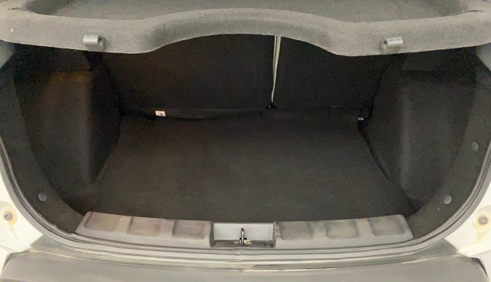 2022 Tata NEXON XZA PLUS (PREMIUM) PETROL, Petrol, Automatic, 43,680 km, Boot Inside