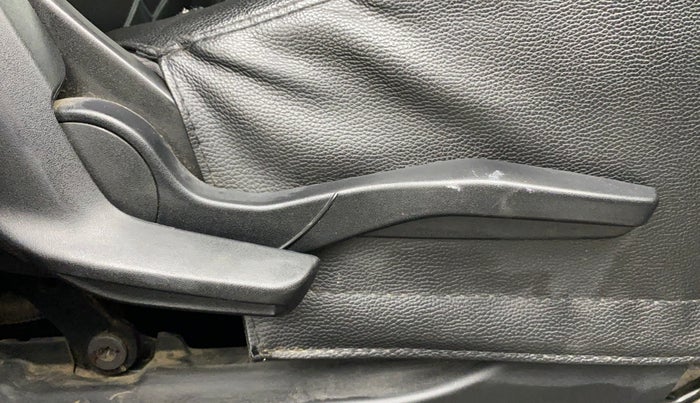 2021 Maruti Swift VXI, Petrol, Manual, 91,450 km, Driver Side Adjustment Panel