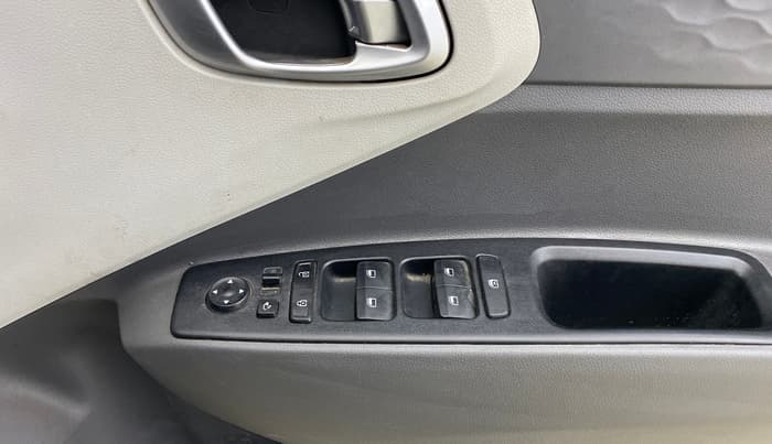 2020 Hyundai GRAND I10 NIOS SPORTZ AMT 1.2 KAPPA VTVT, Petrol, Automatic, 24,417 km, Driver Side Door Panels Control