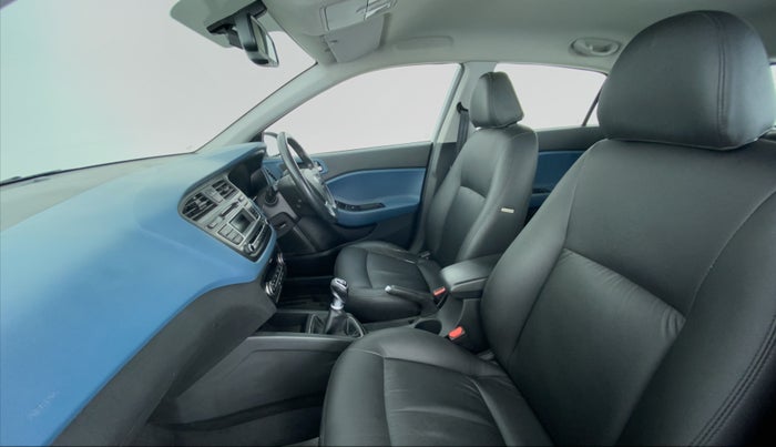 2015 Hyundai i20 Active 1.4 SX, Diesel, Manual, 83,744 km, Right Side Front Door Cabin