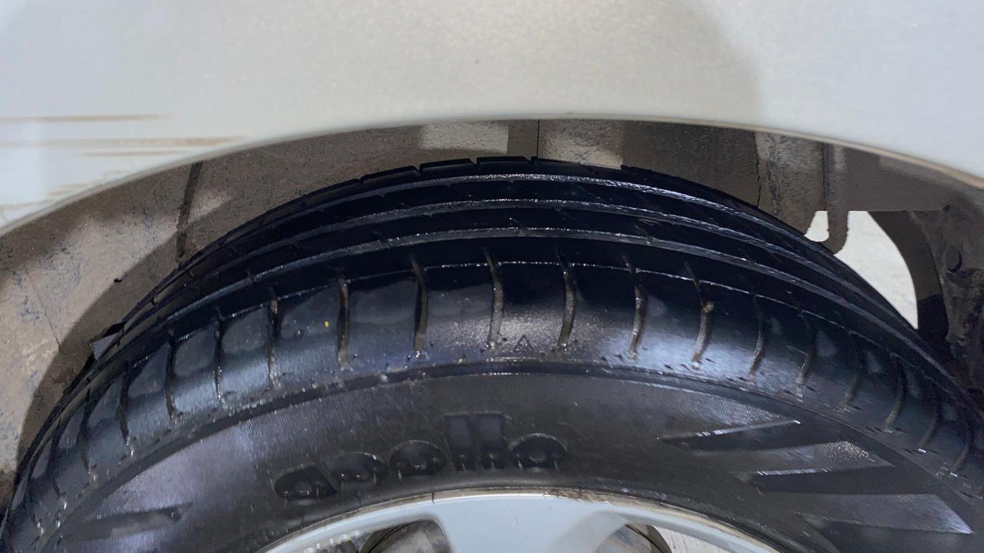 2017 Maruti Celerio ZXI (O), Petrol, Manual, 39,569 km, Left Rear Tyre Tread