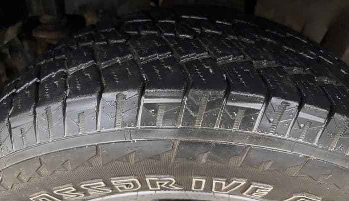 2022 Mahindra Thar LX PETROL HT 4WD AT, Petrol, Automatic, 36,737 km, Left Front Tyre Tread