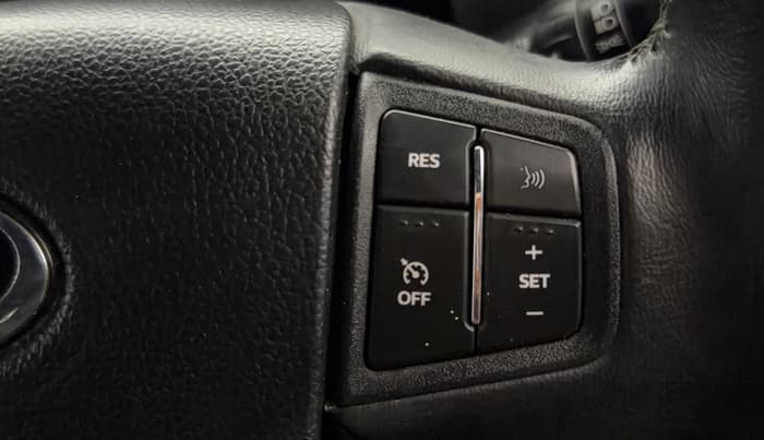 2022 Mahindra Thar LX PETROL HT 4WD AT, Petrol, Automatic, 36,737 km, Adaptive Cruise Control