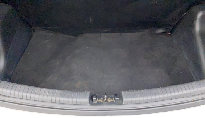 2019 Hyundai Grand i10 SPORTZ 1.2 KAPPA VTVT, Petrol, Manual, 30,515 km, Boot Inside