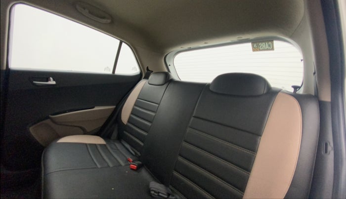 2019 Hyundai Grand i10 SPORTZ 1.2 KAPPA VTVT, Petrol, Manual, 30,515 km, Right Side Rear Door Cabin