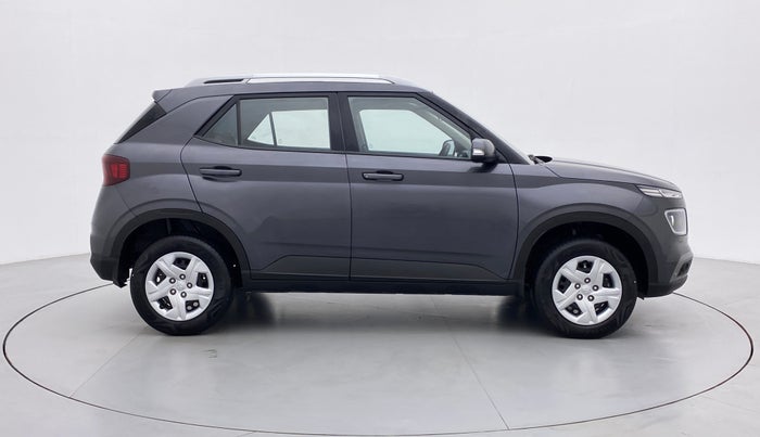 2021 Hyundai VENUE S Plus MT 1.2 Kappa, Petrol, Manual, 10,004 km, Right Side View