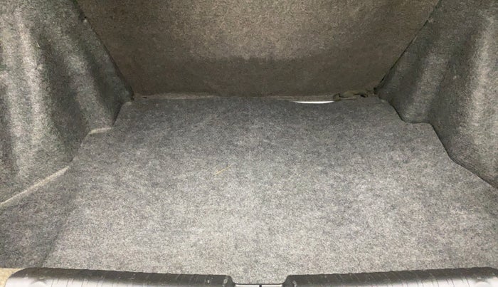 2017 Honda Amaze 1.2 VXMT I VTEC, Petrol, Manual, 36,340 km, Boot Inside