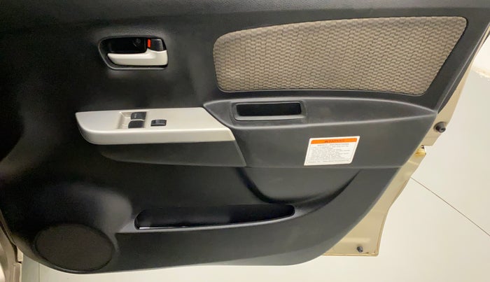 2014 Maruti Wagon R 1.0 LXI CNG, CNG, Manual, 1,12,063 km, Driver Side Door Panels Control