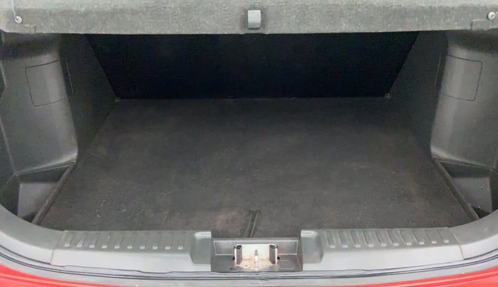 2018 Maruti Vitara Brezza VDI, Diesel, Manual, 21,565 km, Boot Inside