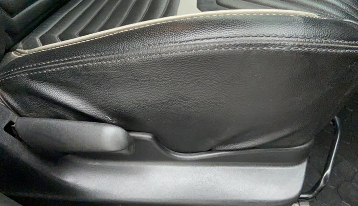 2018 Maruti Vitara Brezza VDI, Diesel, Manual, 21,565 km, Driver Side Adjustment Panel