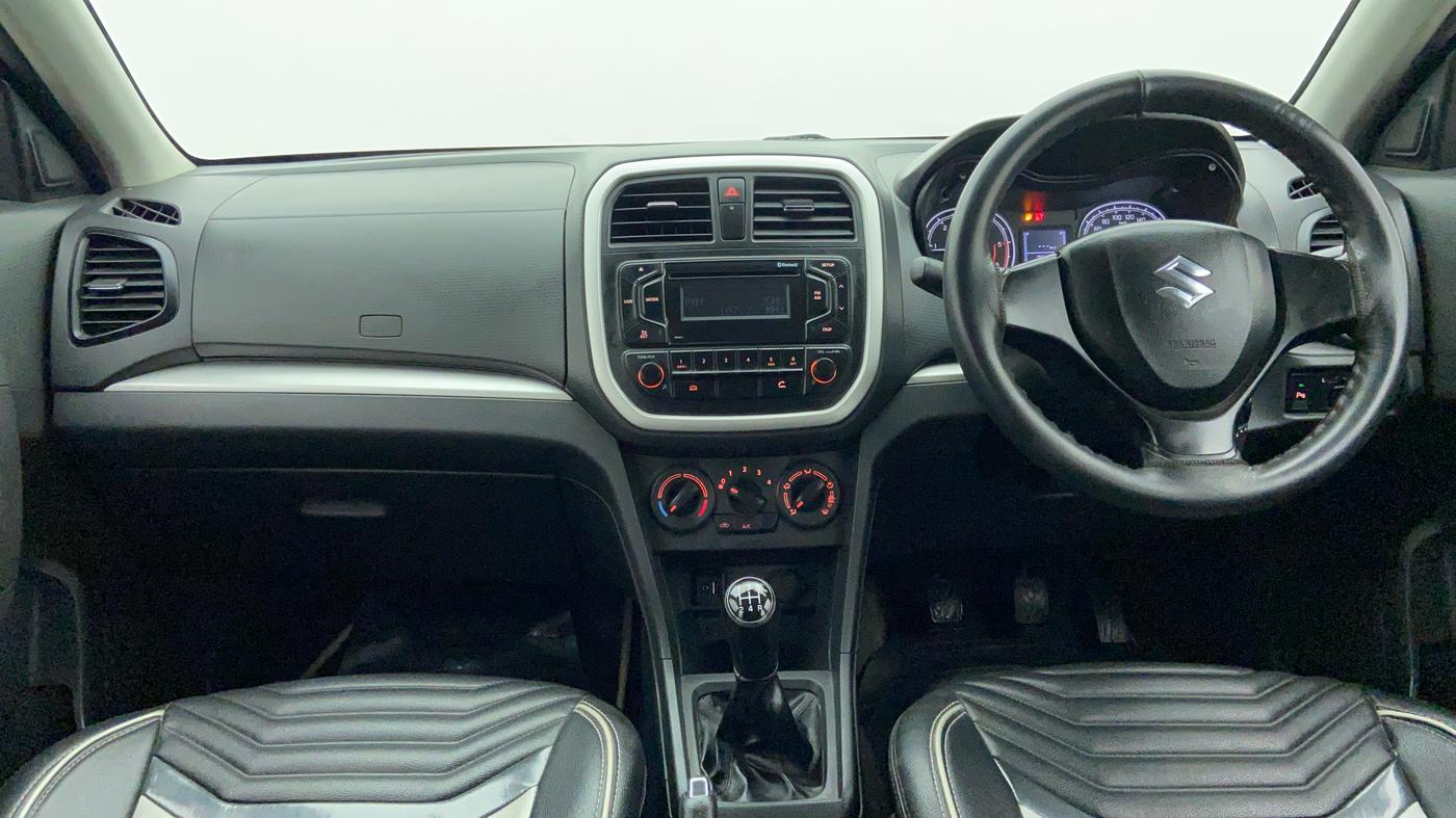 2018 Maruti Vitara Brezza VDI, Diesel, Manual, 21,565 km, Dashboard