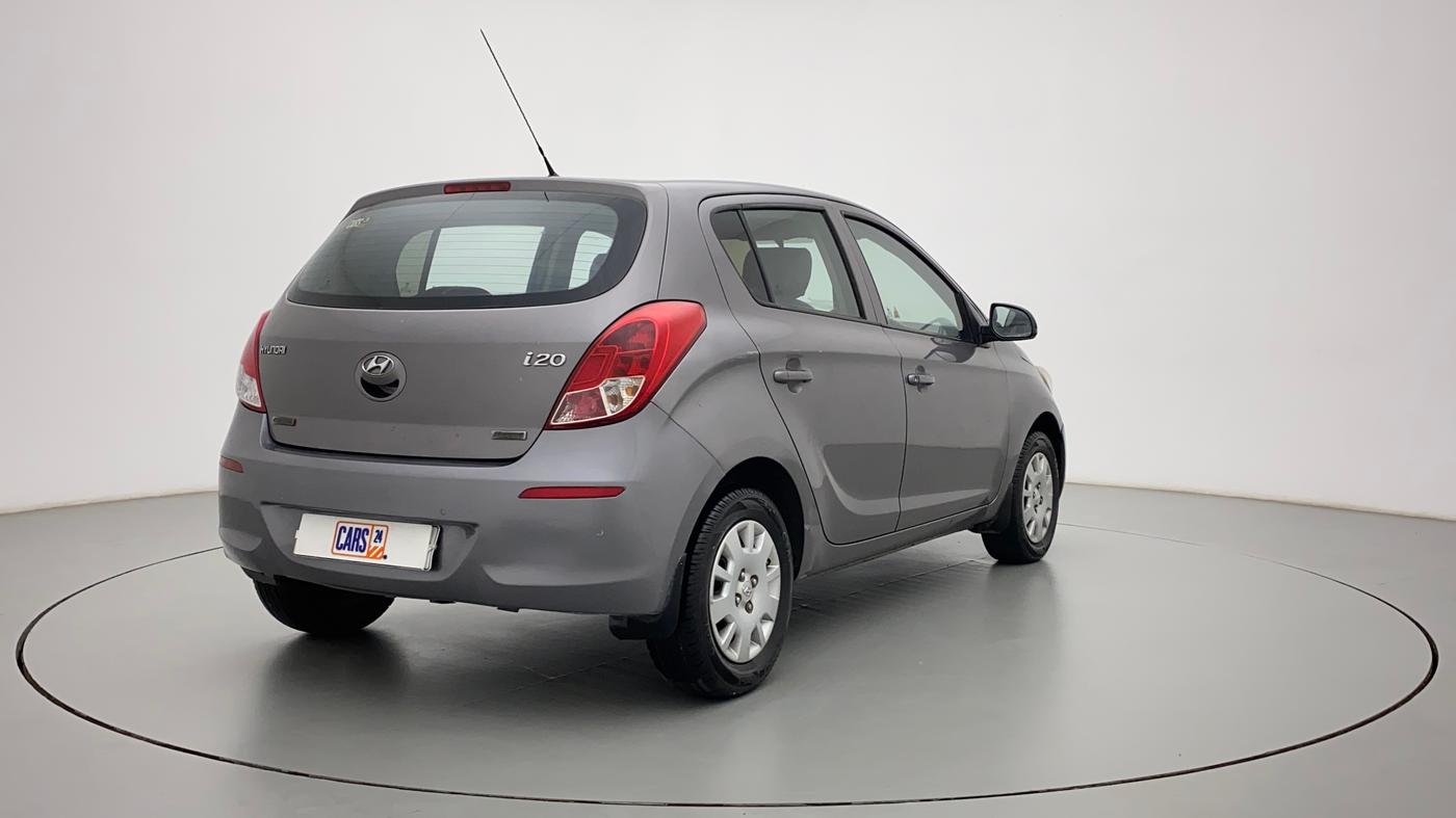 2013 Hyundai i20 MAGNA 1.4 CRDI, Diesel, Manual, 1,05,286 km, Right Back Diagonal