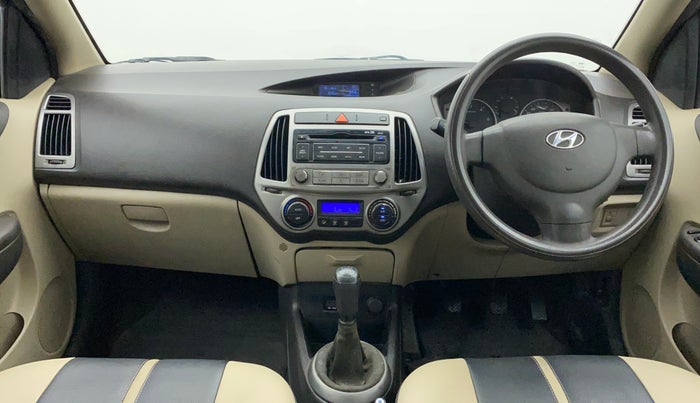2013 Hyundai i20 MAGNA 1.4 CRDI, Diesel, Manual, 1,05,286 km, Dashboard