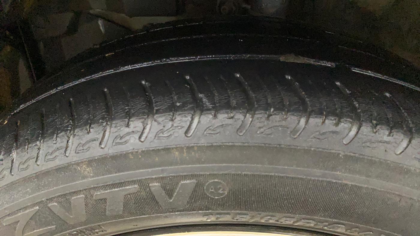 2021 Honda Amaze 1.2L I-VTEC VX CVT, Petrol, Automatic, 39,199 km, Left Front Tyre Tread