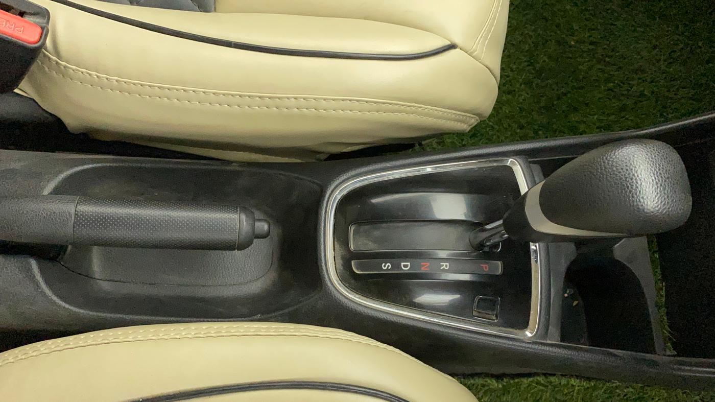 2021 Honda Amaze 1.2L I-VTEC VX CVT, Petrol, Automatic, 39,199 km, Gear Lever
