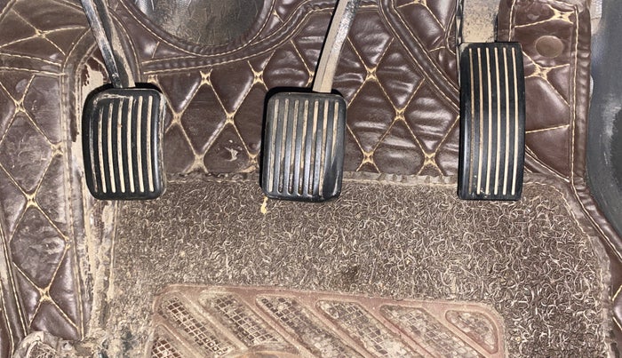 2021 Hyundai AURA S 1.2 CNG, CNG, Manual, 90,738 km, Pedals