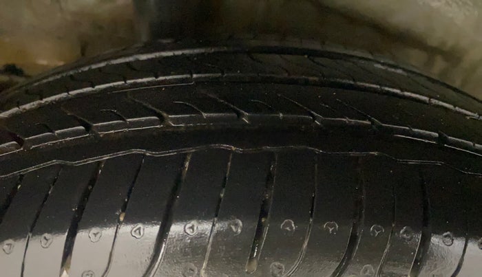 2017 Honda City 1.5L I-VTEC V MT, Petrol, Manual, 50,031 km, Right Rear Tyre Tread