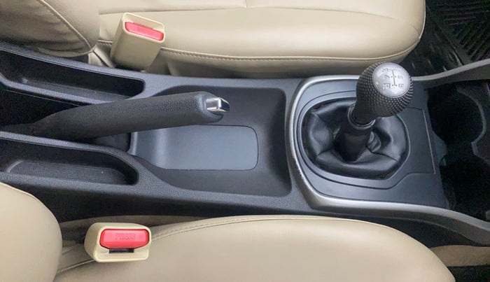 2017 Honda City 1.5L I-VTEC V MT, Petrol, Manual, 50,031 km, Gear Lever