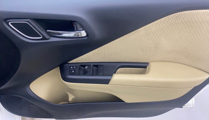 2017 Honda City 1.5L I-VTEC V MT, Petrol, Manual, 50,031 km, Driver Side Door Panels Control