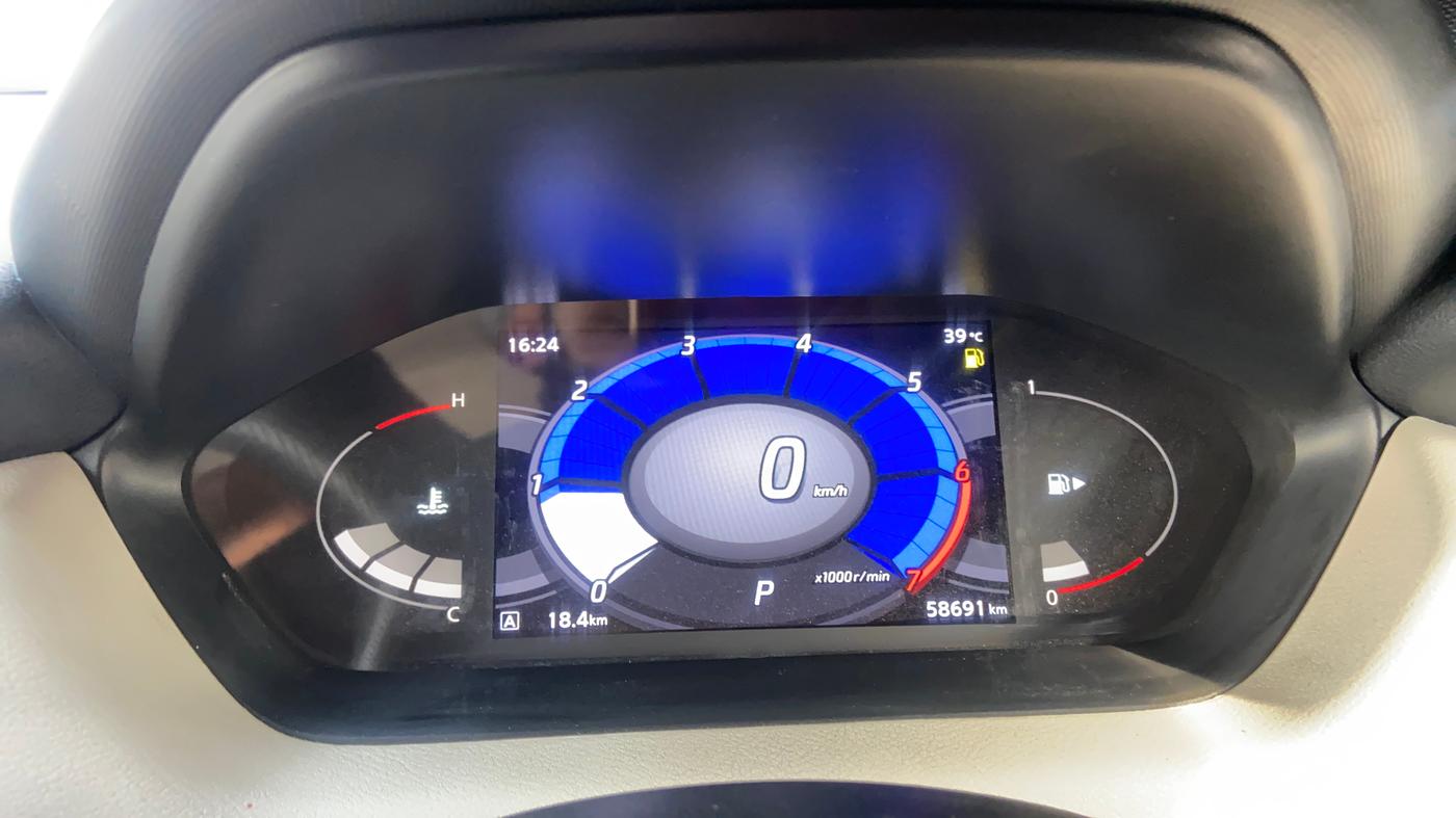 2022 Nissan MAGNITE XV TURBO CVT DUAL TONE, Petrol, Automatic, 58,673 km, Odometer Image