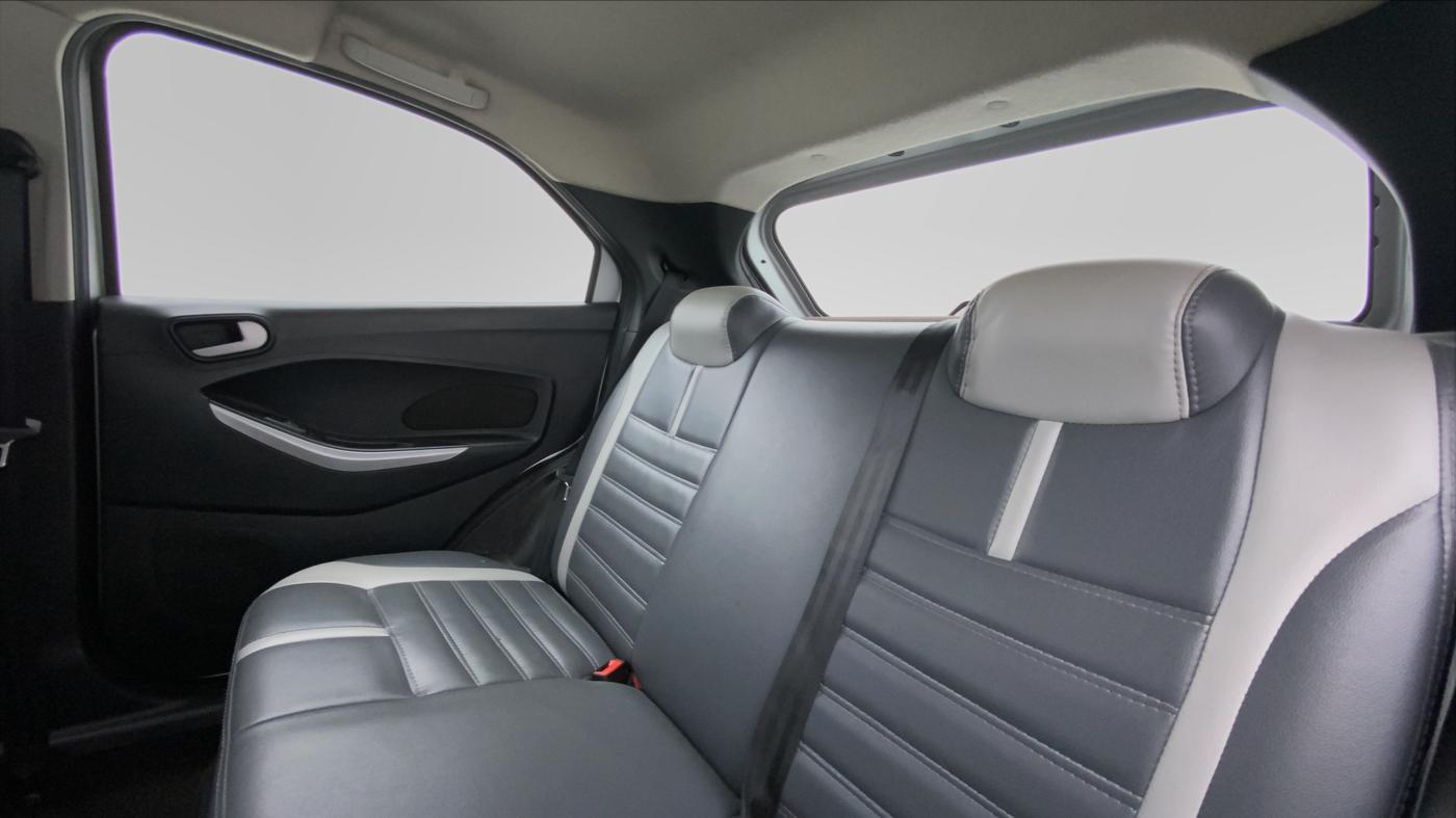 2015 Ford New Figo 1.2 TREND, Petrol, Manual, 11,508 km, Right Side Door Cabin View