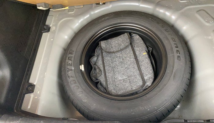 2020 KIA SONET HTX 1.0 IMT, Petrol, Manual, 74,360 km, Spare Tyre