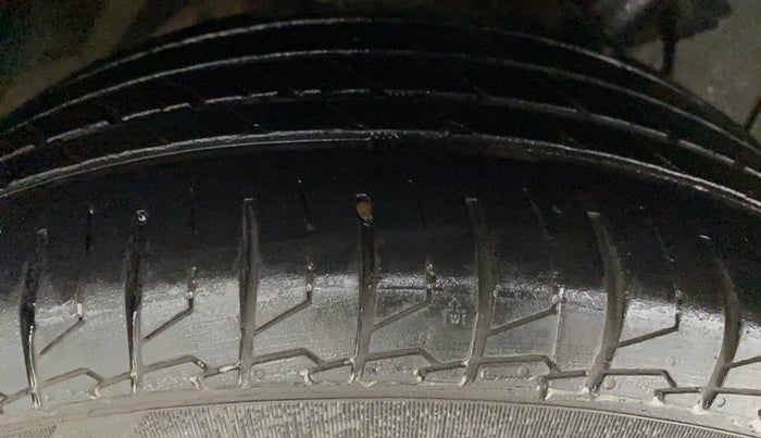2017 Tata NEXON XZ+ 1.2, Petrol, Manual, 78,841 km, Right Rear Tyre Tread