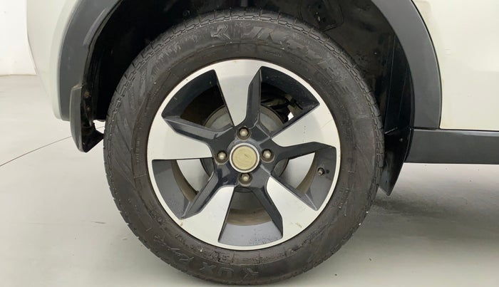 2017 Tata NEXON XZ+ 1.2, Petrol, Manual, 78,841 km, Right Rear Wheel