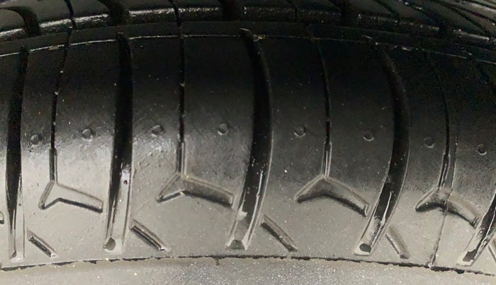 2013 Hyundai i10 SPORTZ 1.2, Petrol, Manual, 40,110 km, Left Rear Tyre Tread