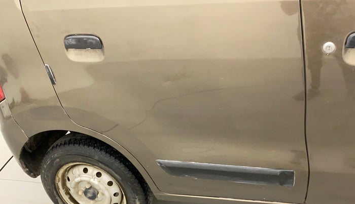 2014 Maruti Wagon R 1.0 LXI, Petrol, Manual, 20,627 km, Right rear door - Minor scratches