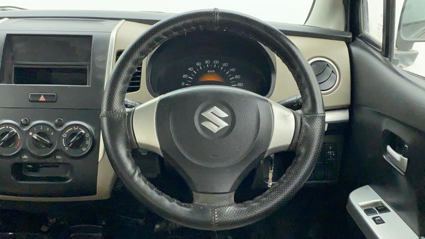 2014 Maruti Wagon R 1.0 LXI, Petrol, Manual, 20,627 km, Steering Wheel Close Up