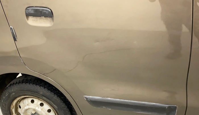 2014 Maruti Wagon R 1.0 LXI, Petrol, Manual, 20,627 km, Right rear door - Slightly dented