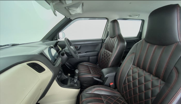 2021 Maruti New Wagon-R 1.0 Lxi (o) cng, CNG, Manual, 27,333 km, Right Side Front Door Cabin