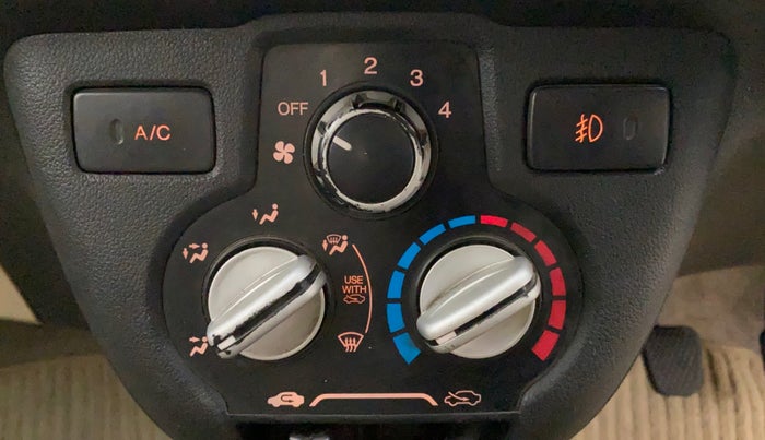 2012 Honda Brio V MT, Petrol, Manual, 91,495 km, AC Unit - Main switch light not functional