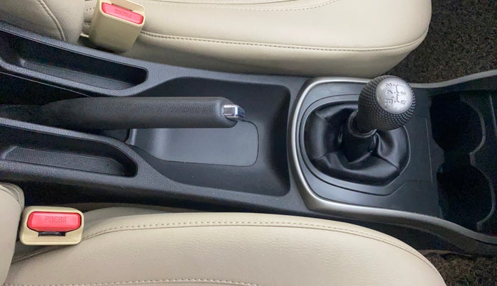 2017 Honda City 1.5L I-VTEC SV, Petrol, Manual, 43,945 km, Gear Lever