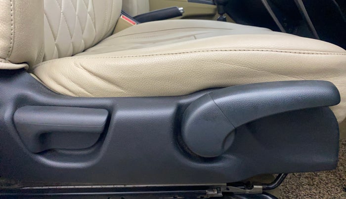 2017 Honda City 1.5L I-VTEC SV, Petrol, Manual, 43,945 km, Driver Side Adjustment Panel