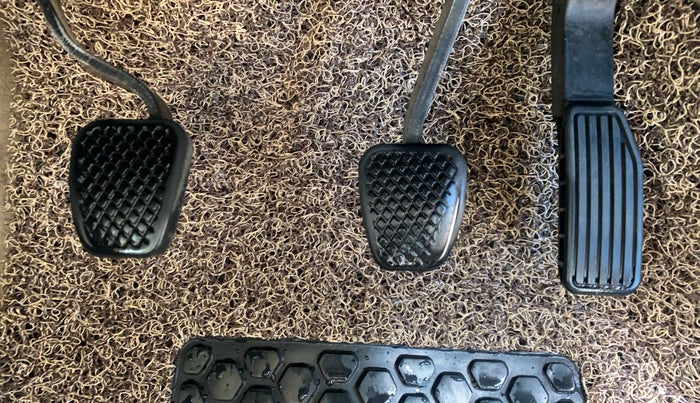 2017 Honda City 1.5L I-VTEC SV, Petrol, Manual, 43,945 km, Pedals