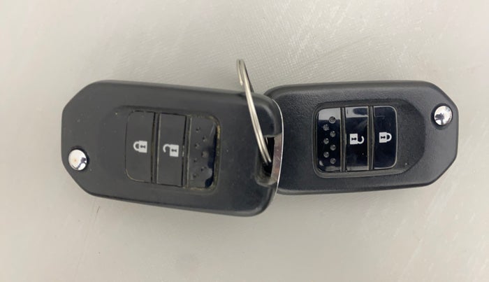 2017 Honda City 1.5L I-VTEC SV, Petrol, Manual, 43,945 km, Key Close Up