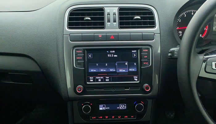 2020 Volkswagen Polo HIGHLINE PLUS 1.0, Petrol, Manual, 22,825 km, Air Conditioner